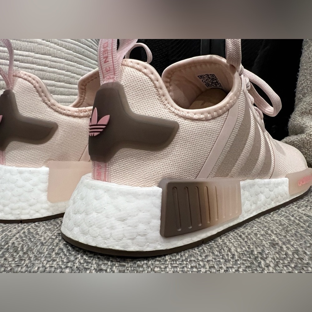 NWT Women’s adidas NMD R1 Wonder Quartz Earth Strata size 7.5 - Picture 14 of 16